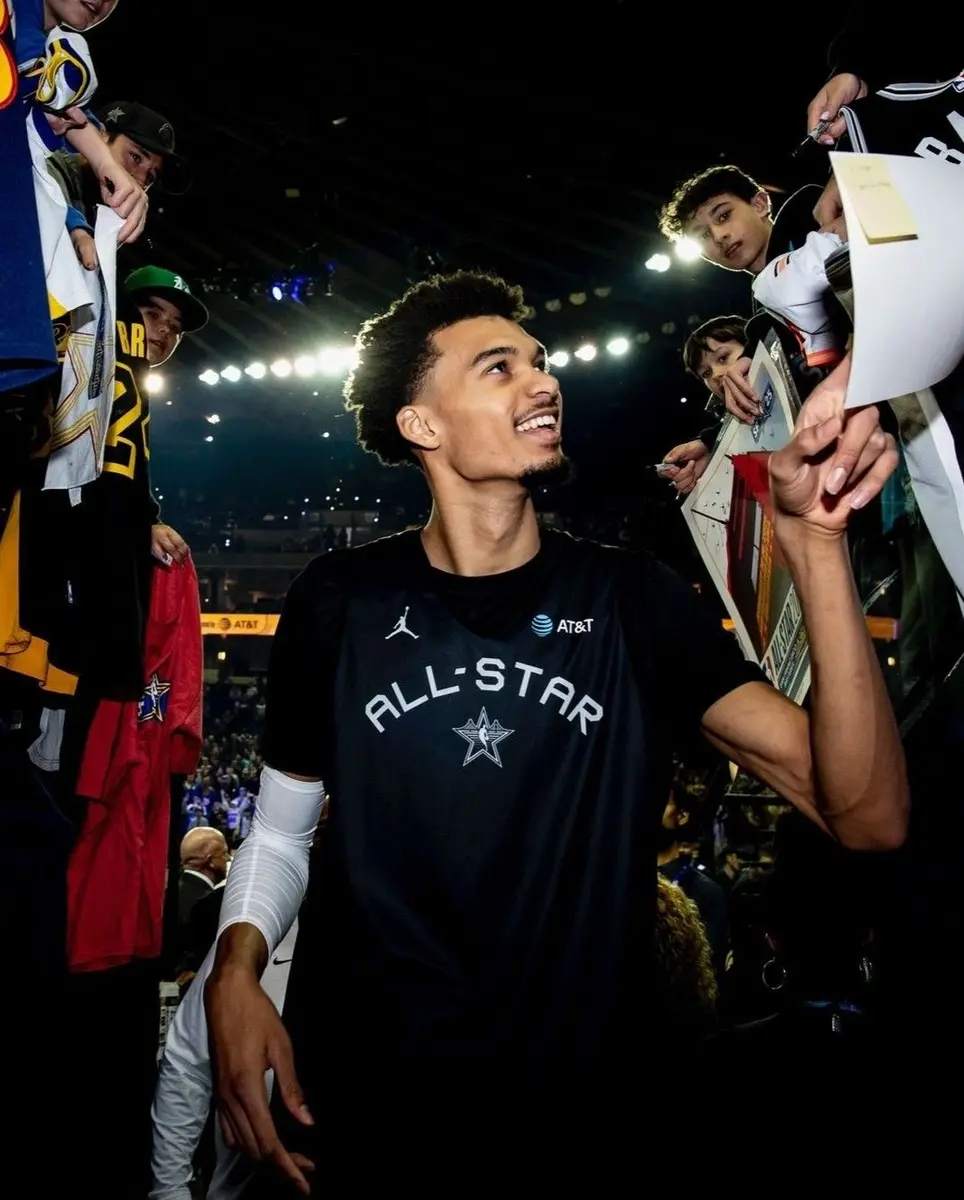 Victor Wembanyama greeting fans at NBA All-Star weekend